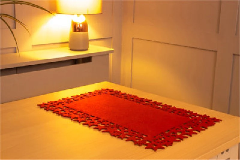 Image of Netagon Felt Table Mats with Star and Snowflake Design - Pair Red Red