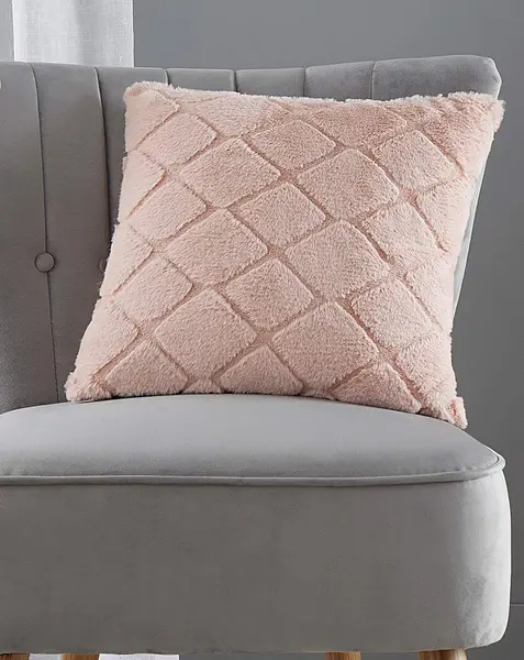 Image of Cosy Diamond Cushion