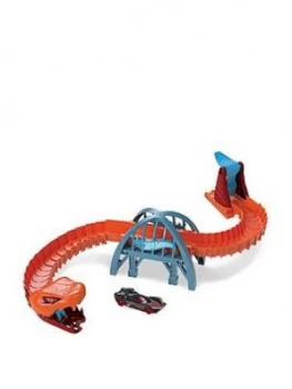 Image of Hot Wheels Viper Bridge Attack Playset