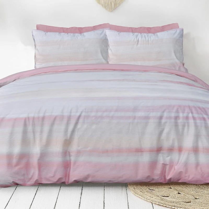 Image of Smart Living Smart Living Luxury Hotel Quality Reversible Ribbed Velvet Duvet Cover with Pillowcases in Pink Size: Double Pink Double Unisex 5056242