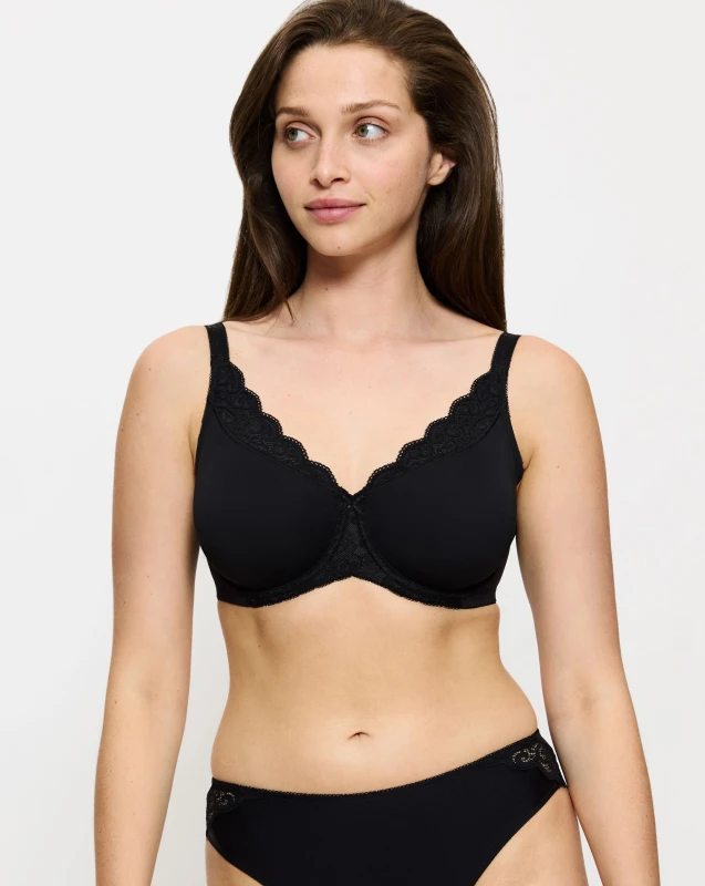 Image of Triumph Triumph Amourette Minimiser Bra Black - Triumph - Size: 42DD Black Female 42DD BJ67327