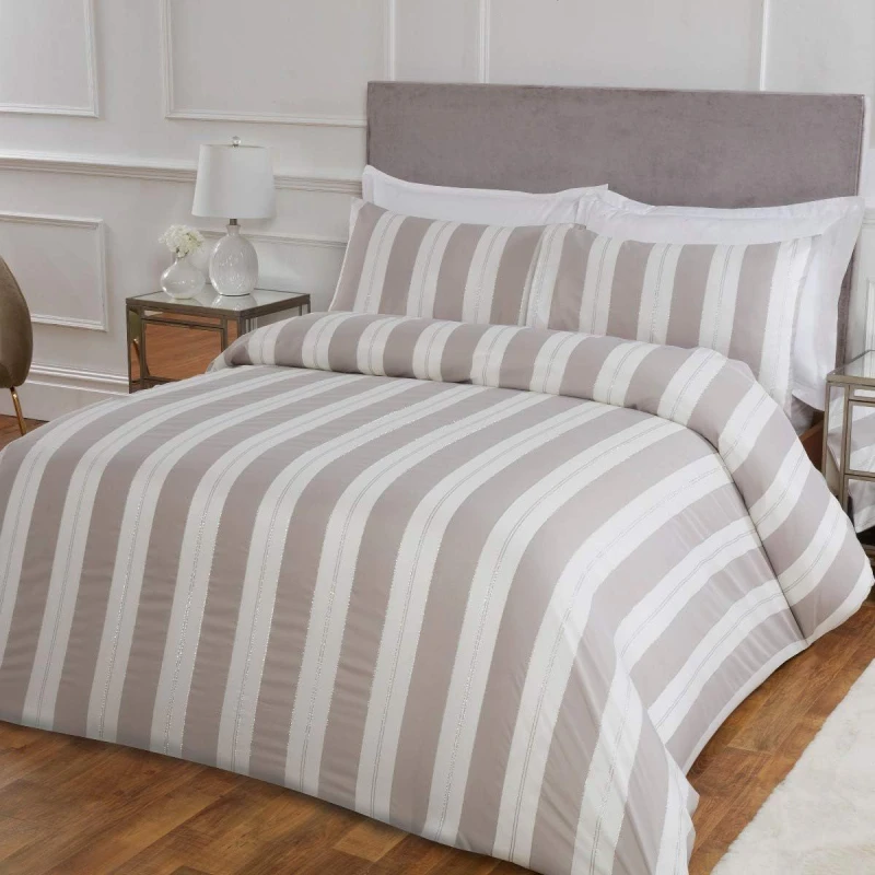 Image of Smart Living Smart Living Luxury Hotel Quality Lurex Stripe Jacquard Duvet Cover with Pillowcases in Camel Size: Double Camel Double Unisex 50562427