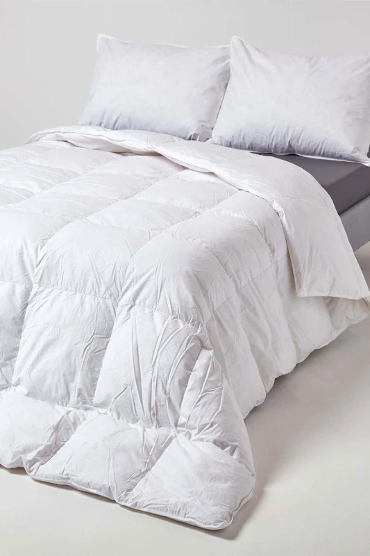 Image of Homescapes Goose Feather And Down 13.5 Tog King Size Winter Duvet