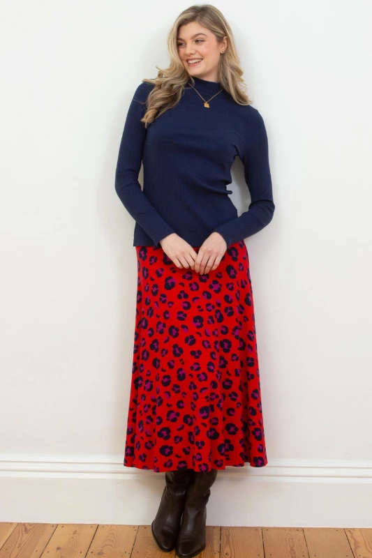 Image of Kite Womens Shaftesbury Jersey Skirt in Red Size: 10 Red Female 10