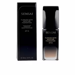 image of KANEBO SENSAI luminous sheer foundation SPF15 #203-neutralbeig