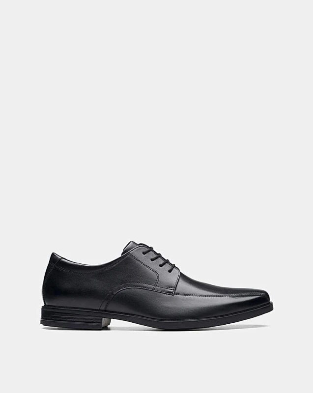 Image of Clarks Howard Shoes Moc Toe Shoes - Black 11