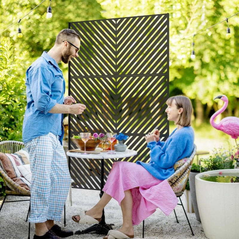 Image of OUTSUNNY Metal Privacy Screen W/ Expansion Screws Outdoor Divider, Triangle in Black Unisex