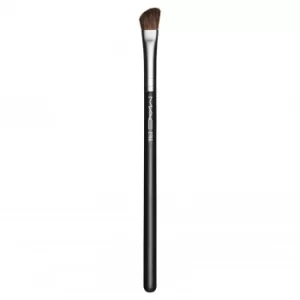 image of MAC 275S Medium Angled Shading Brush