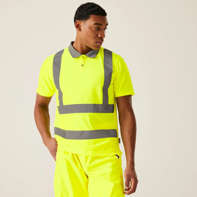 Image of Regatta Regatta Men Hi-Vis Pro Contract Polo Shirt in Yellow Size: Small Yellow S Male 5063019700434