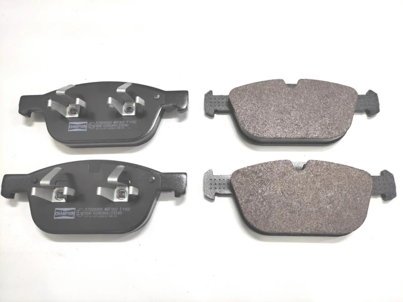 Image of Brake pad set CHAMPION 573293CH