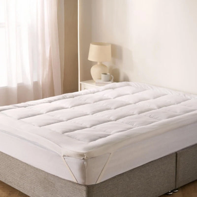 Image of OHS OHS Hotel Quality Anti Allergy Deep Fill Mattress Topper in White Size: Super King White Super King Unisex 5027434230662