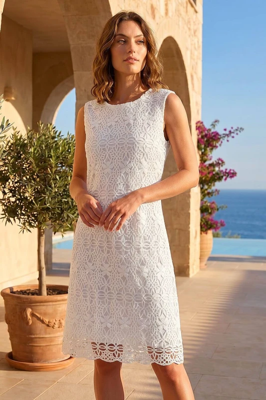 Image of Roman Womens Petite Lace Shift Dress in White Size: 14 White Female 14