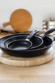 Image of Non-Stick Frying Pan Set in Gift Box
