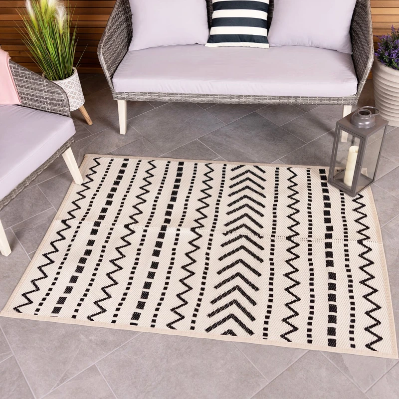 Image of Geometric Weatherproof Rug, Cream