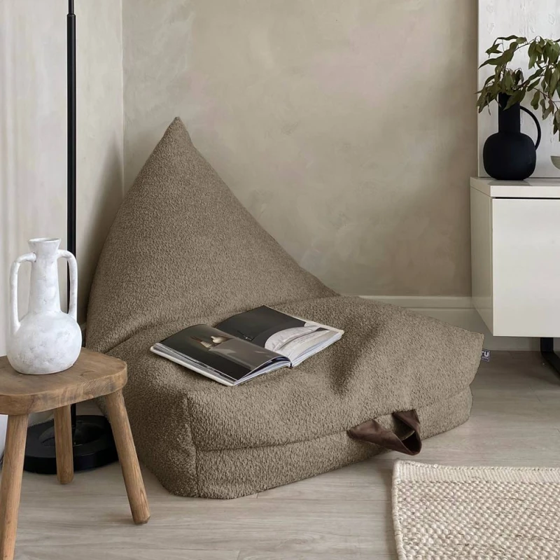 Image of rucomfy Beanbags rucomfy Indoor Large Bean Bag Lounger - Snug Humbug for Adults in Beige Beige Unisex