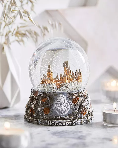 Image of Harry Potter Hogwarts Castle Snowglobe