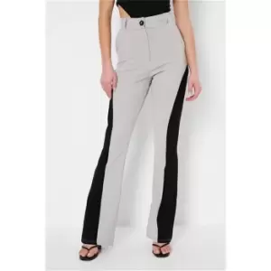 I Saw It First Highwaisted Colour Block Flared Trouser - Black