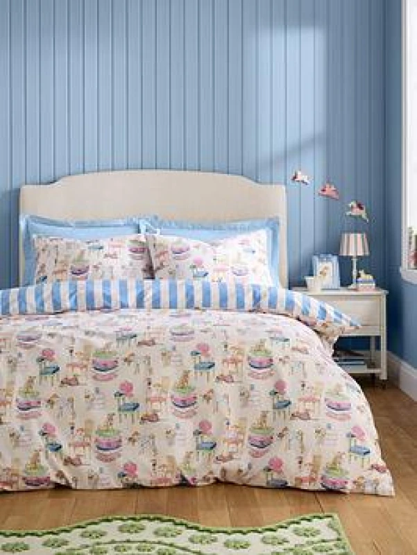 Image of Cath Kidston Hackney Dogs Reversible Duvet Cover And Pillowcase Set blue Polyester, Polyester/Cotton SINGLE (135X200cm)