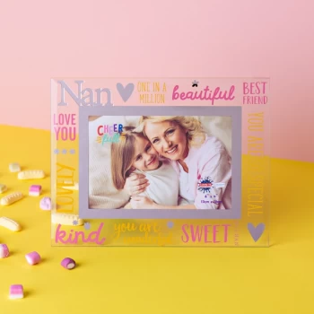 Image of 6" x 4" Cheerful Glass Photo Frame - Nan