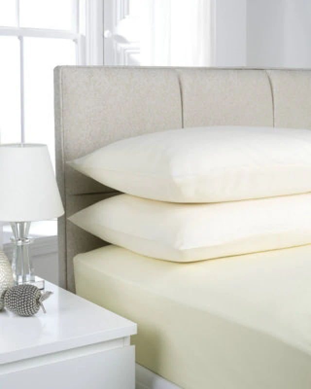 Image of Smart Living Smart Living Polycotton Bed Linen Luxury Bedsheet or Pillowcase Non Iron in Cream Size: King Fitted Cream King Fitted Unisex 5051346369