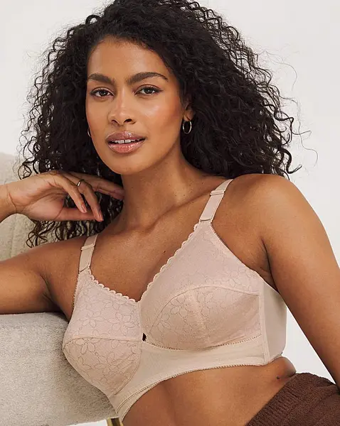 Image of Berlei Berlei Classic Non Wired Bra Nude Nude Female 34C AZ60044