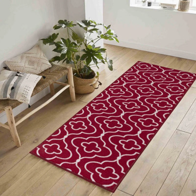 Image of Machine Washable Quatrefoil Design Anti Slip Doormats Red 67X220 Cm