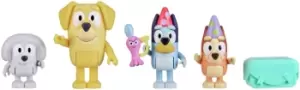Image of Bluey S9 4 Figure Pass The Parcel Pack