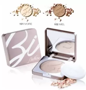 image of BioNike Defense Color Compact Powder Effect Silk Shades 102 Honey 8.5g