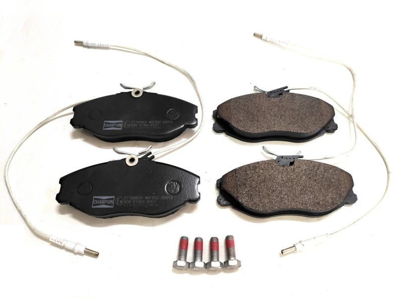 Image of Brake pad set CHAMPION 571898CH