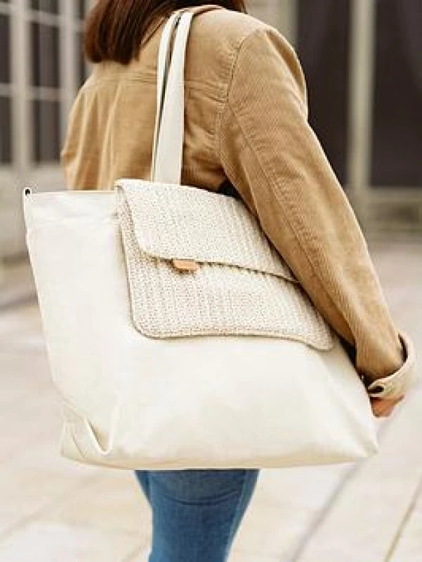 Image of BABYMOOV Tote Changing Bag White Baby ONE SIZE