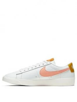 image of Nike Blazer Low Le - White/Pink