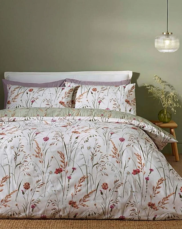 Image of Catherine Lansfield Catherine Lansfield 'Brushed Grasmere Floral' Cotton Reversible Duvet Cover Set in Green Size: Double Green Double Unisex 505768