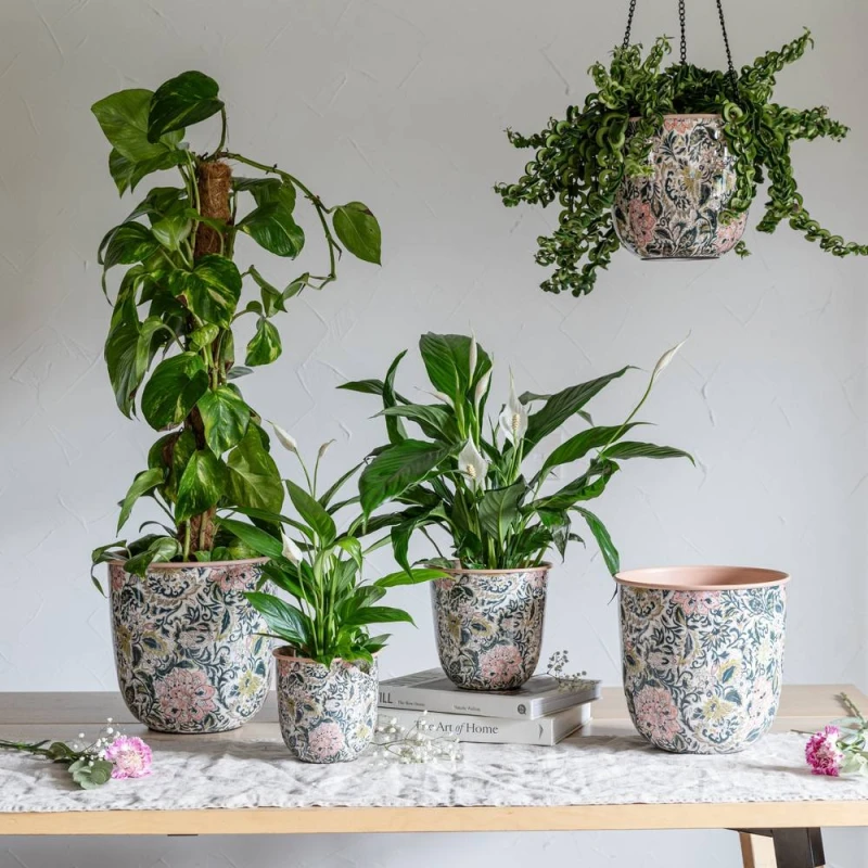 Image of Ivyline Maisie Vintage Pattern Blush Planter (Set Of 2) - Metal - Pink