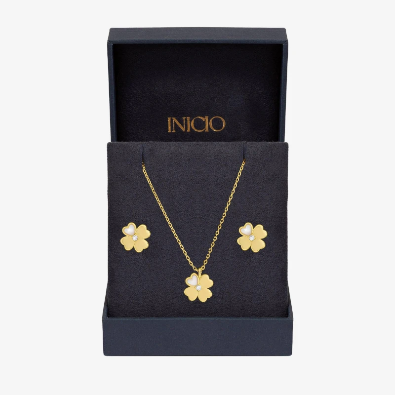Image of Inicio Cubic Zirconia Clover Set - Gift Box Jewellery Sets One Size Gold 73378910000