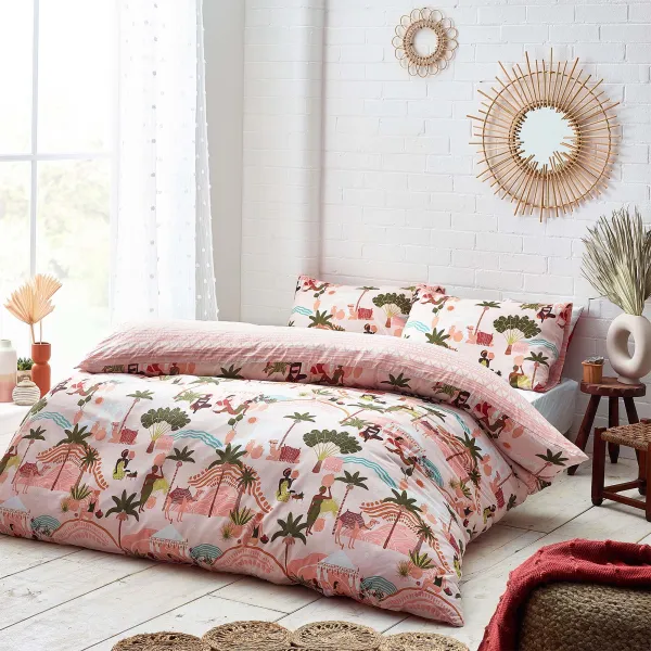 Image of furn. Nalani Reversible Duvet Cover and Pillowcase Set Beige