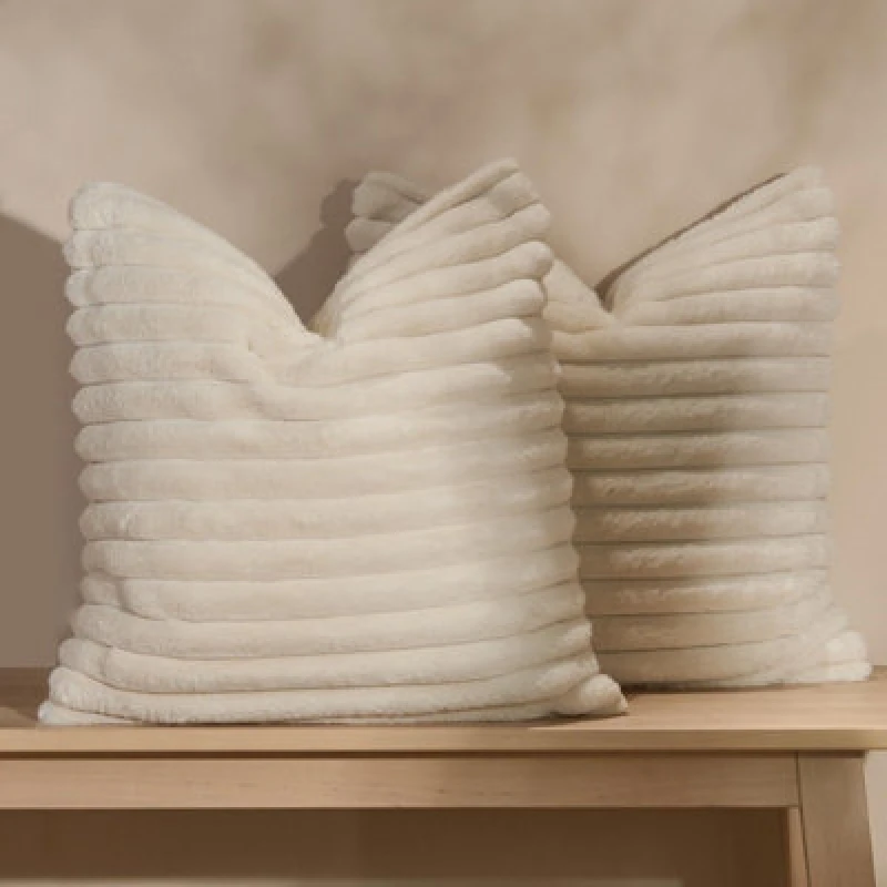 Image of OHS OHS 2 x Faux Fur Thick Rib Cushion Covers in Natural Size: 45cm x 45cm Natural 45cm x 45cm Unisex 5027434191628
