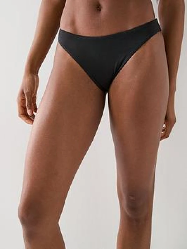 Image of Nike Womens Performance Bikini Bottoms Performance Bikini Bottoms 8 (XS) Black 35204803310