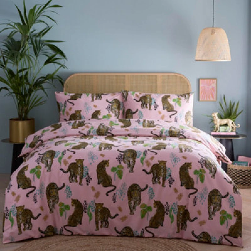 Image of Portfolio Home Night Jaguar Pink Single Duvet Cover Set - Hlc
