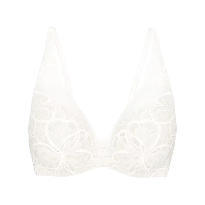 Image of Triumph Body Make-Up Illusion Lace WP Bra Ecru Lace 32B