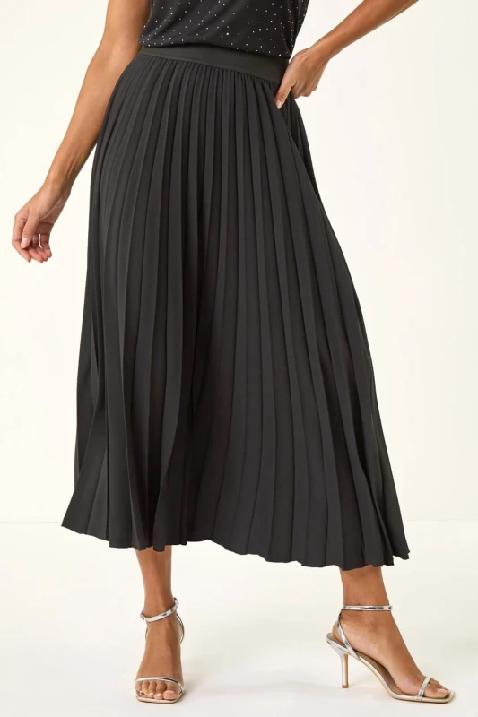 Image of Roman Womens Pleated Elastic Waist Maxi Skirt in Black Size: 10 Black Female 10