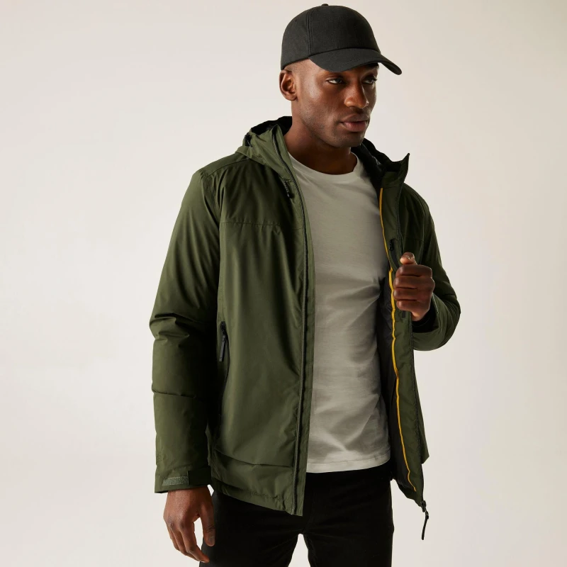 Image of Regatta Regatta Men Winsar Hooded Waterproof Breathable Insulated Jacket in Dark Green Size: 2X-large Dark Green XXL Male 5063516101772