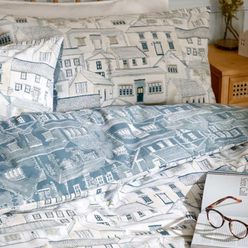 Image of Wylder Abersoch Town Reversible 100% Cotton Duvet Set Super King, Blue 5025532383860