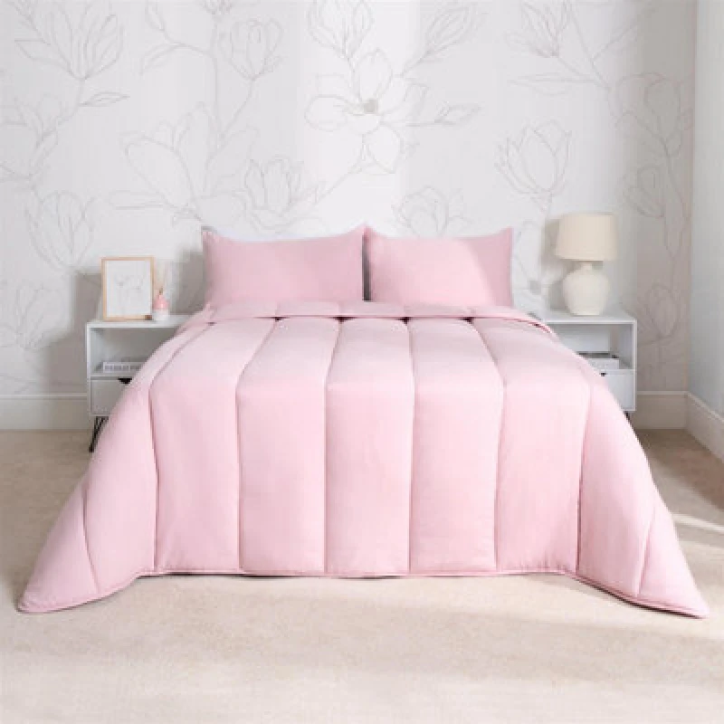 Image of OHS OHS Soft Coverless 10.5 TOG Duvet Set Pillowcase Quilted Cover in Pink Size: Single Pink Single Unisex 5027434212637