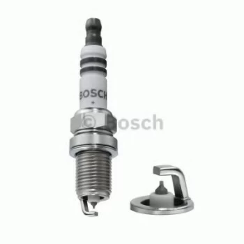 Image of OE Bosch Ignition 0242230500 / FR8DPP33+ DOUBLE PLATINUM Spark Plug