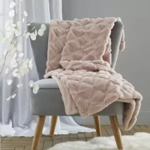 Image of Cosy Diamond Geometric Tuffted Throw, Blush, 130 x 170 Cm - Catherine Lansfield