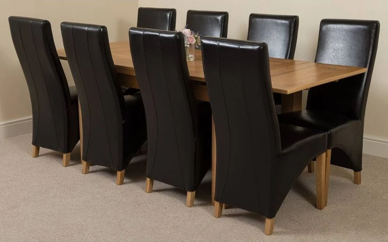 Image of Thats Furniture Richmond 140-220cm Oak Extending Dining Table & 8 Lola Leather Chairs in Black Unisex
