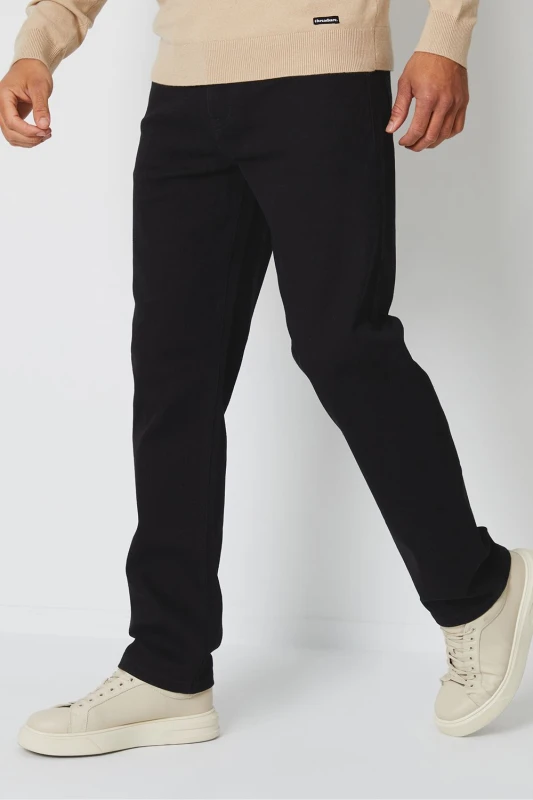 Image of Threadbare Threadbare Men 'Canterbury' Straight Fit Jeans With Stretch in Black Size: 32R Black 32R Male 7625914308108