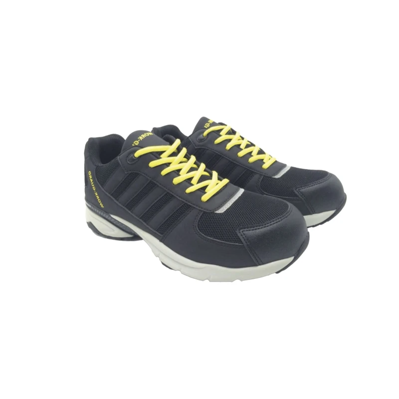 Image of Result Result Men Lightweight Safety Trainers in Black Size: 8 Black 8 Male 5063425233717