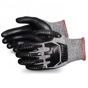 Image of Superior Glove Tenactiv Cut Resistant Composite Knit Size 8 Black