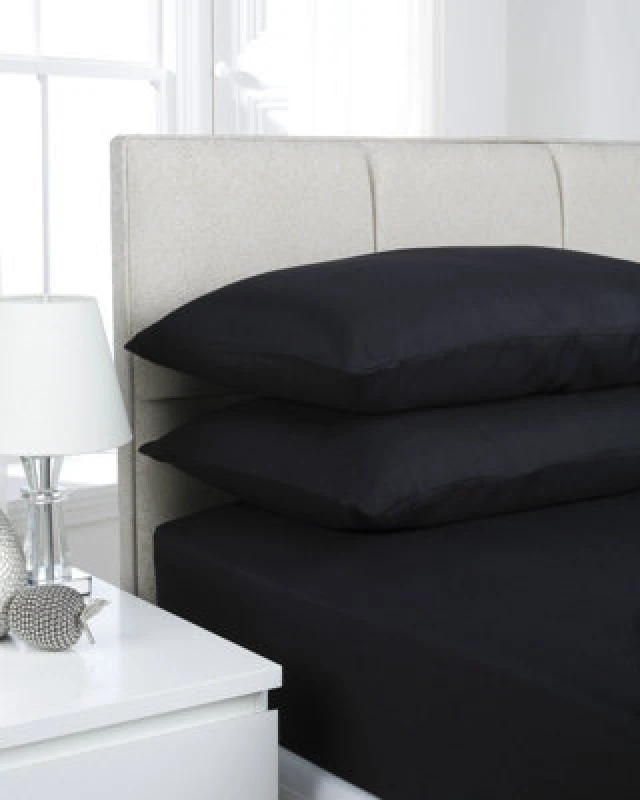 Image of Smart Living Smart Living Polycotton Bed Linen Luxury Bedsheet or Pillowcase Non Iron in Black Size: King Fitted Black King Fitted Unisex 5051346370